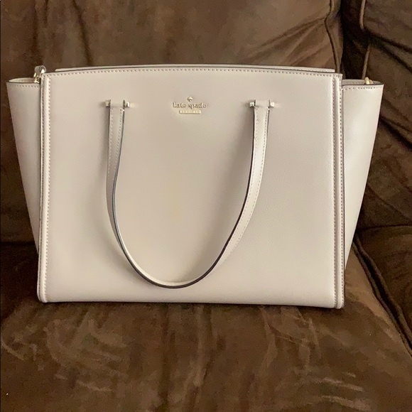 Kate Spade Bag - Picture 1 of 6